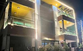 Mansion 25